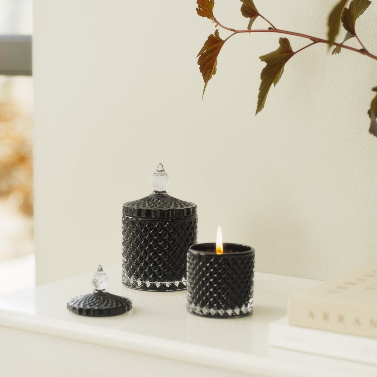 Marilyn Black doftljus Fireside liten
