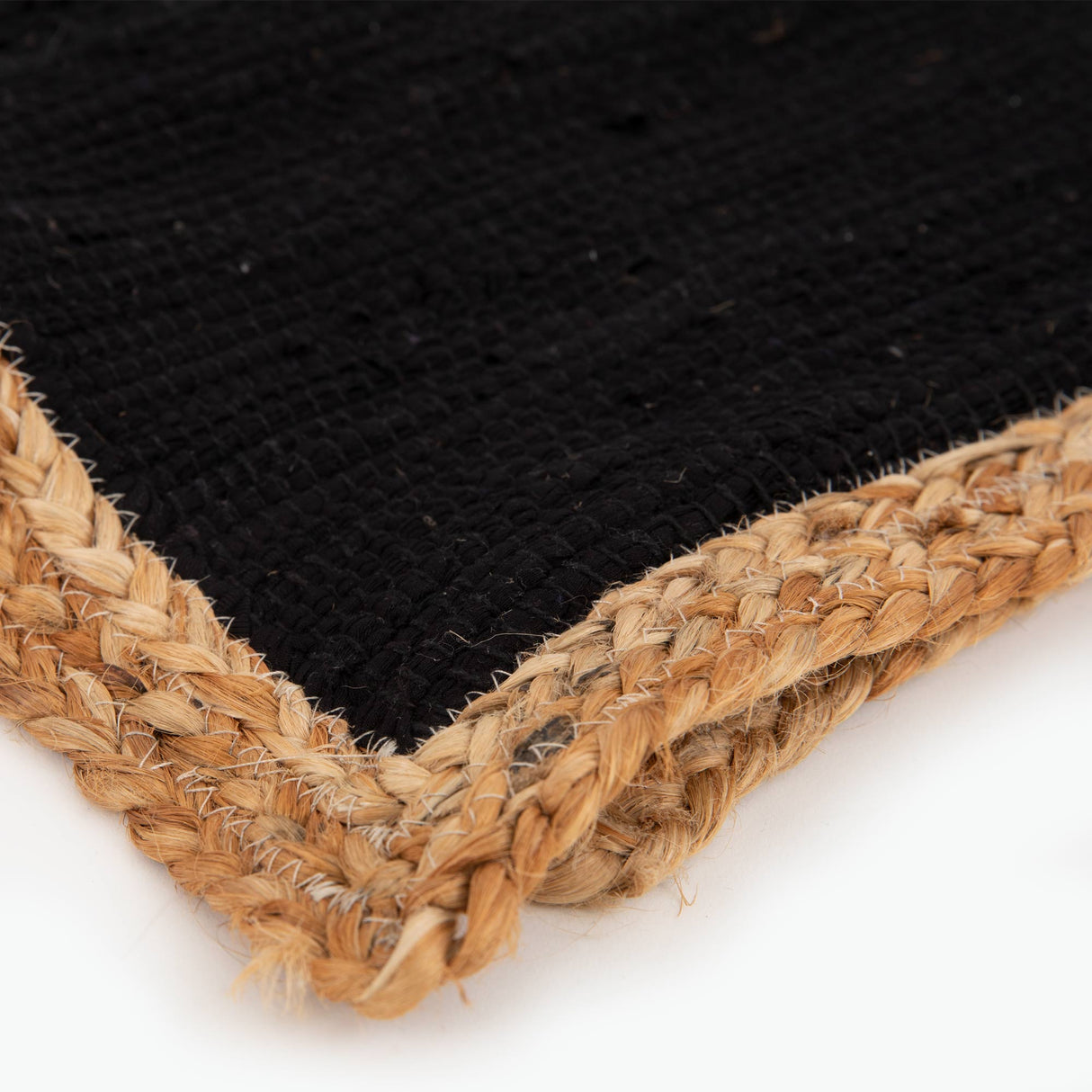 Barnaby Black matta 60x90 cm