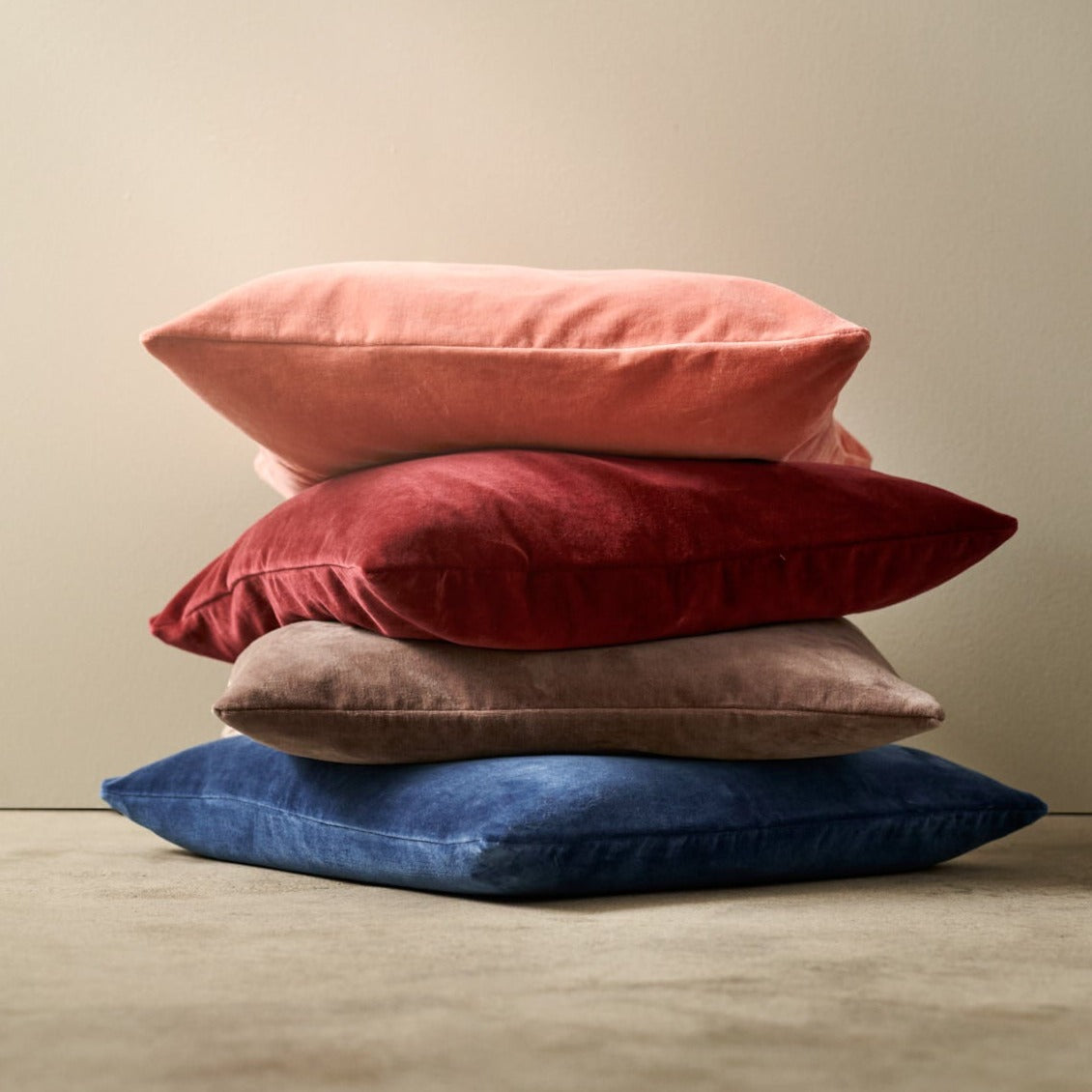 Velvet Blå kuddfodral 50x50 cm