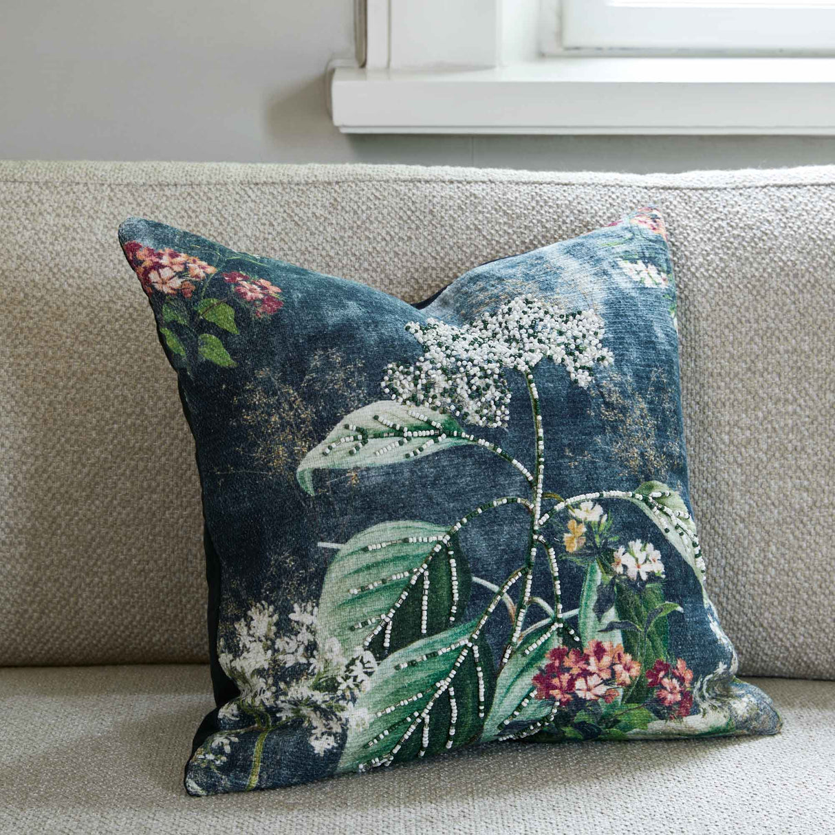 Pearl Flowers kudde 45x45 cm