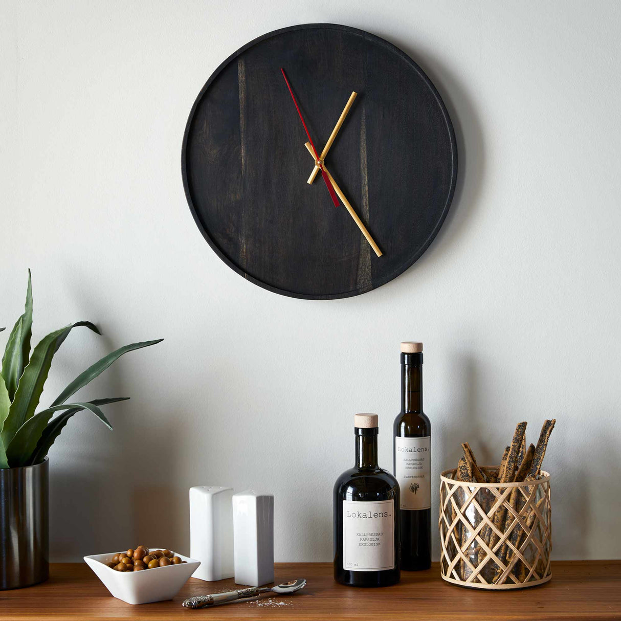 Secundo Black väggklocka