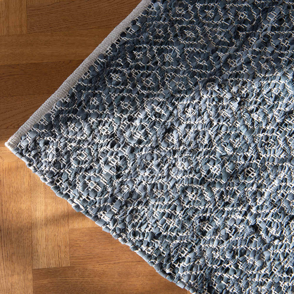 Indira matta grå 60x90 cm